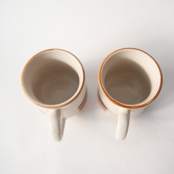 ▫️Vtg 70s Stoneware Striped Cream and Brown Mugs - Picture 8 of 8